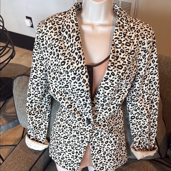 Jackets & Blazers - Black and White Leopard Print Blazer with Notched Lapels